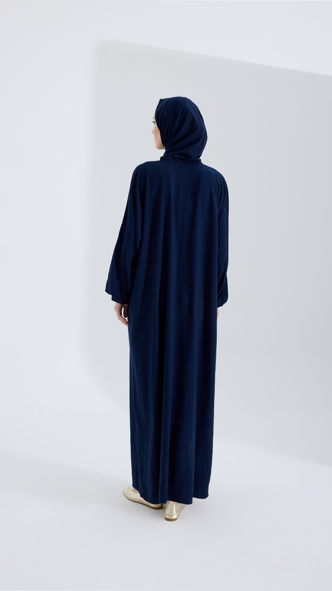 Medine ipeği sade LACİVERT abaya